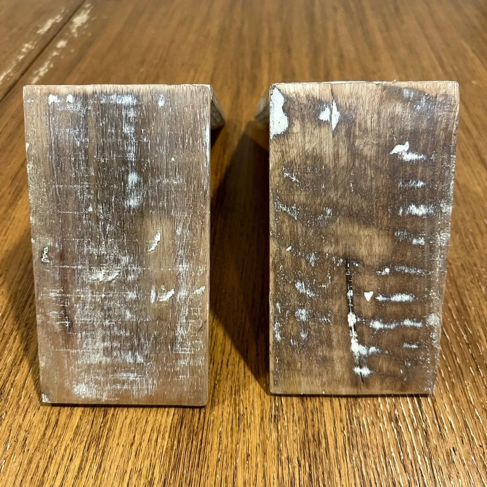 HOBBY LOBBY White Distressed Bookends - Picture 4 of 5